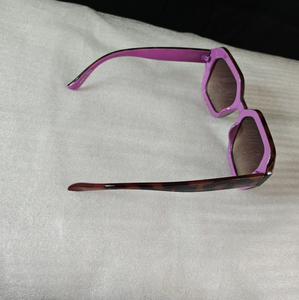 Women's sunglasses